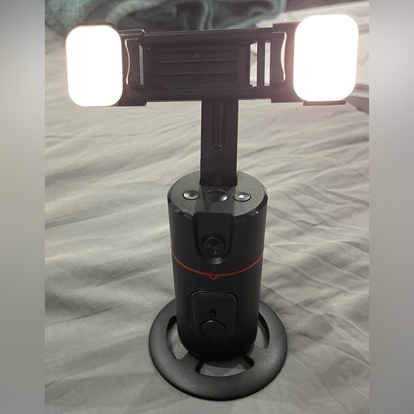 Automatic 360 Rotation New with out box phone holder recording with lights - Picture 1 of 5